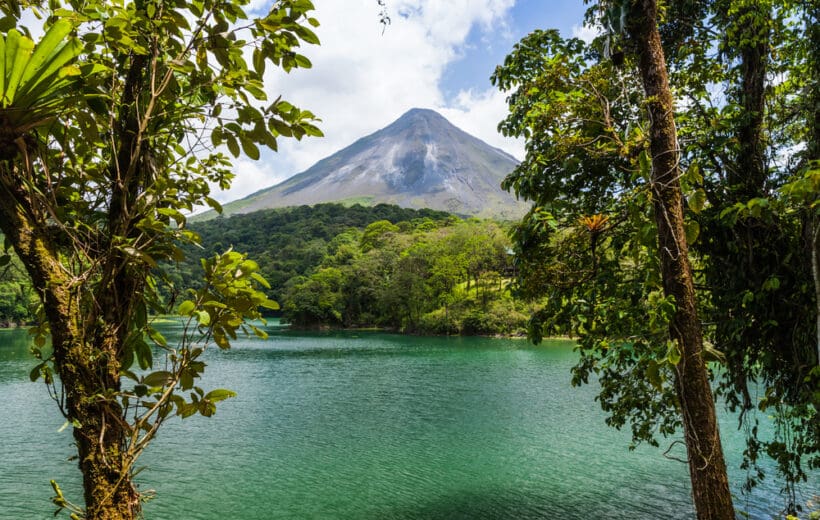 Arenal Volcano & Rain Forest Hike